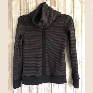 Lululemon In a Cinch Reversible Long Sleeve Top 2